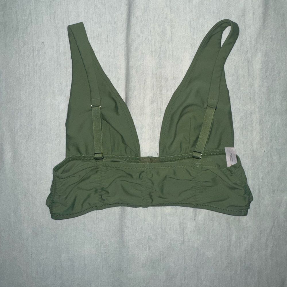 Urban Outfitters Out from Under Green V Bralette - Picture 4 of 4
